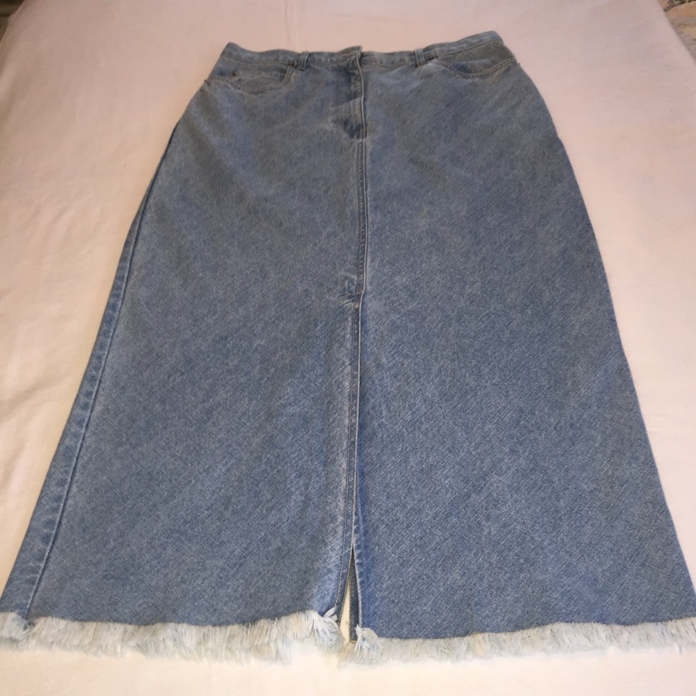 Bill Blass Cotton Denim Skirt size 10